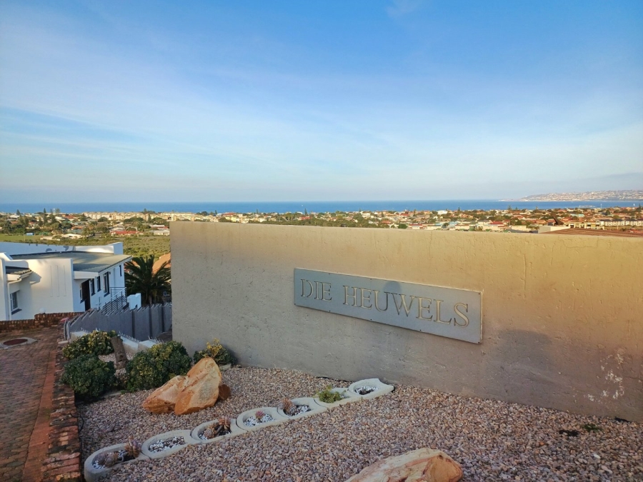 2 Bedroom Property for Sale in Hartenbos Heuwels Western Cape